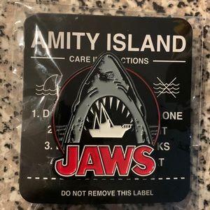 Jaws Pin